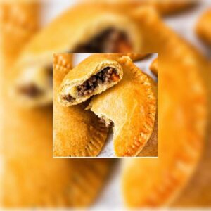 Nienie's Rich Meat Pie